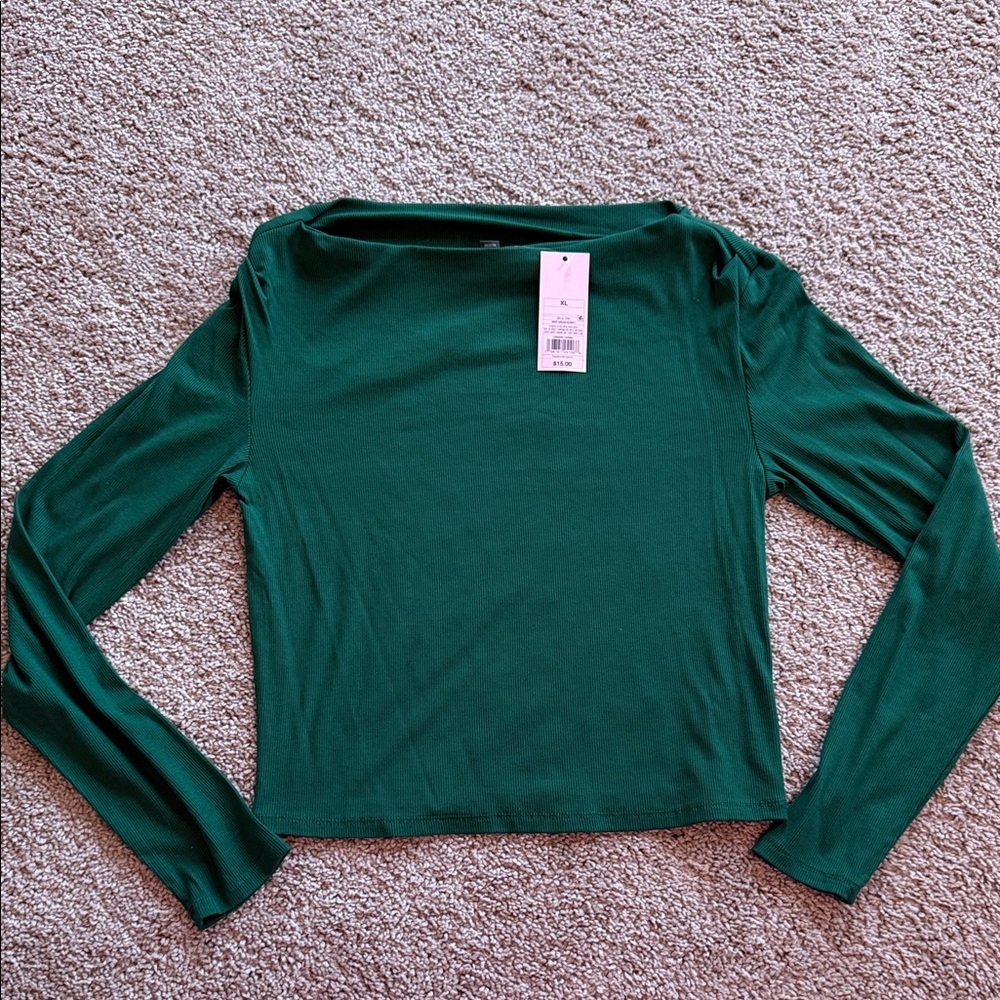 NWT Wild Fable Forest Green Long Sleeve Tee